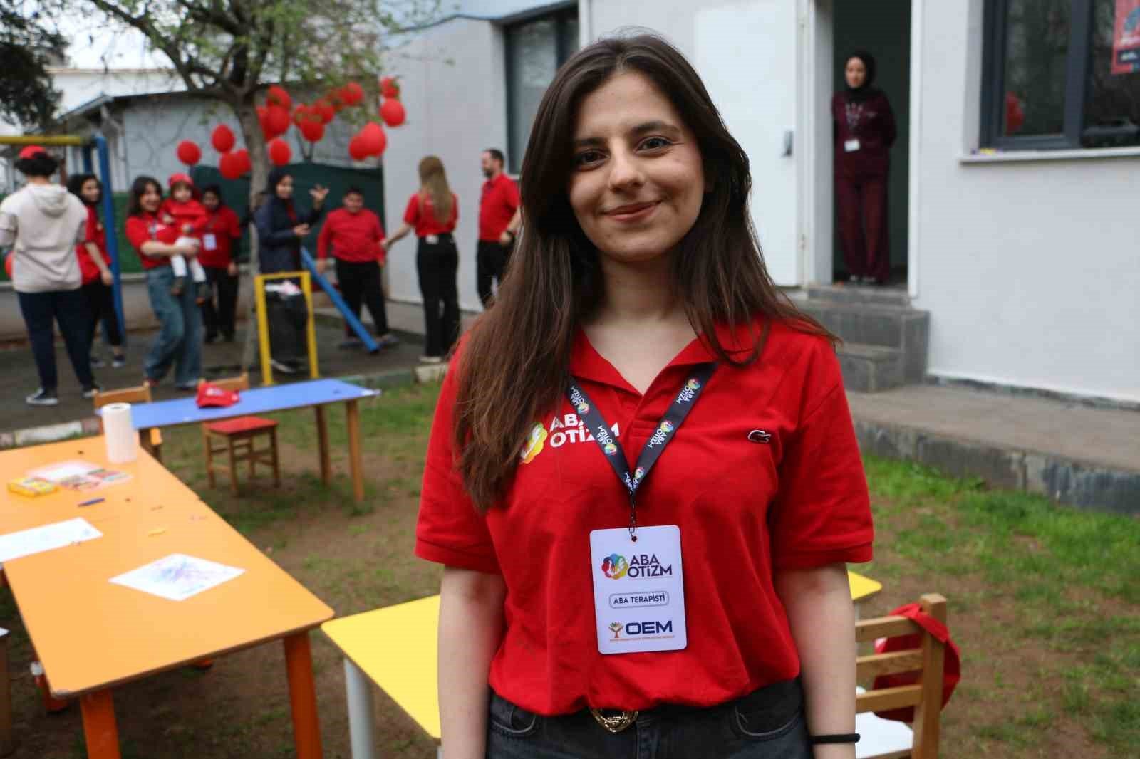 Diyarbakır'da otizm farkındalığı için renkli etkinlik